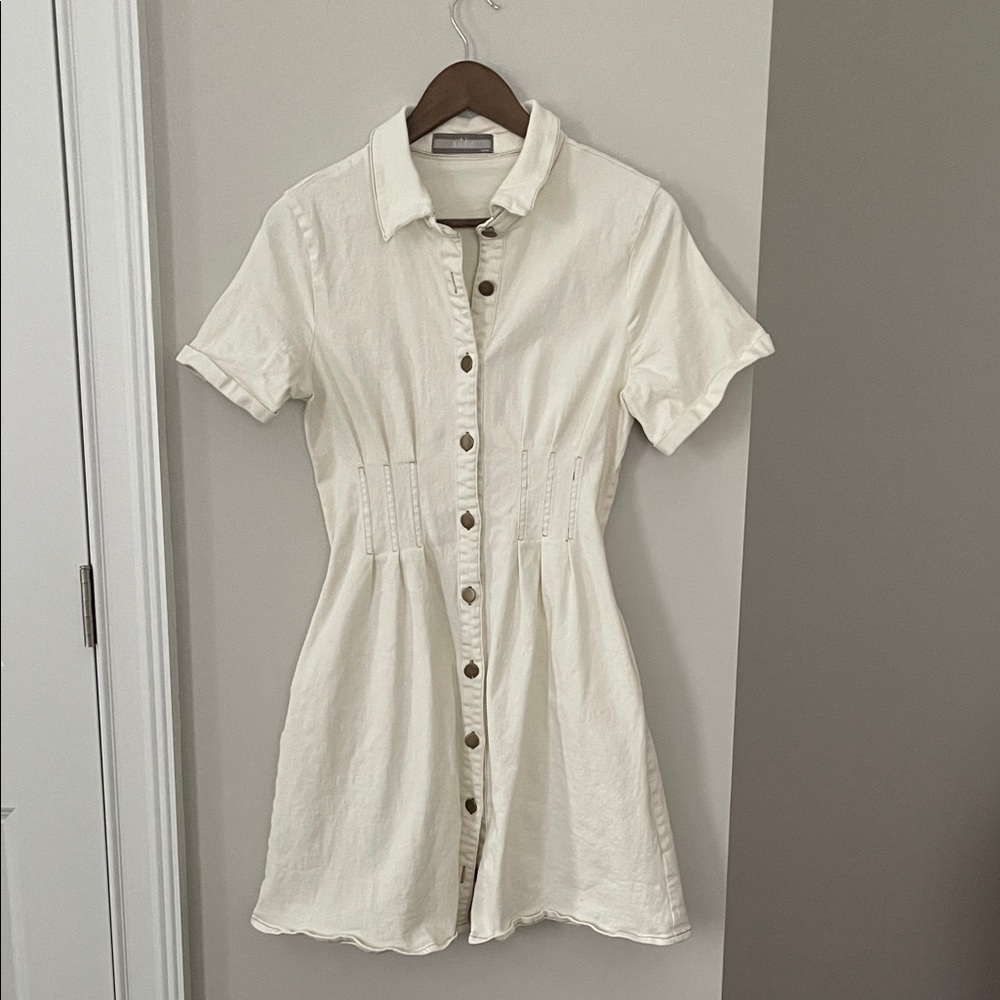 Elegant Cream Midi Dress
